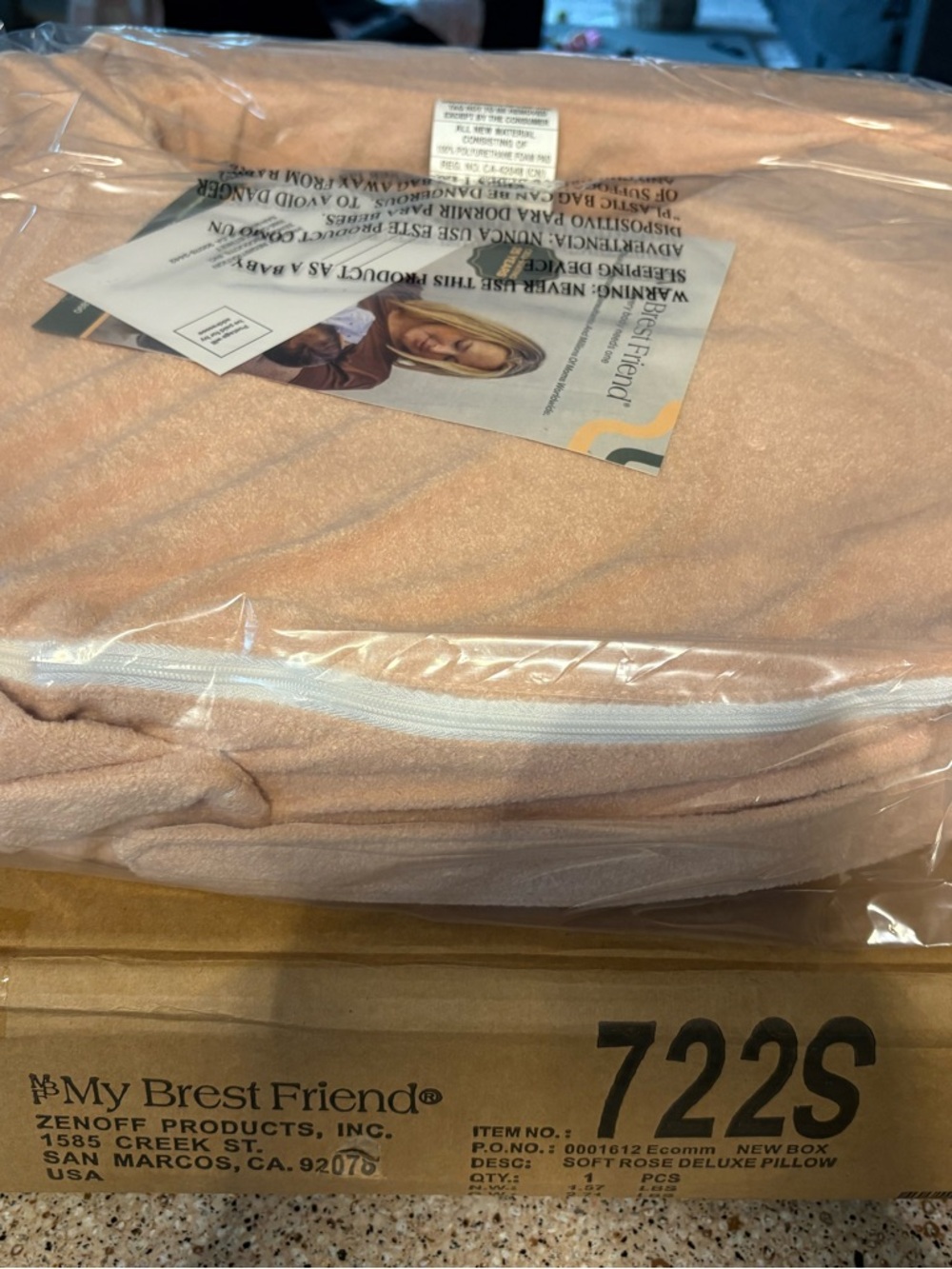 My Brest Friend deluxe nursing pillow in soft rose, NEW - Picture 3 of 3